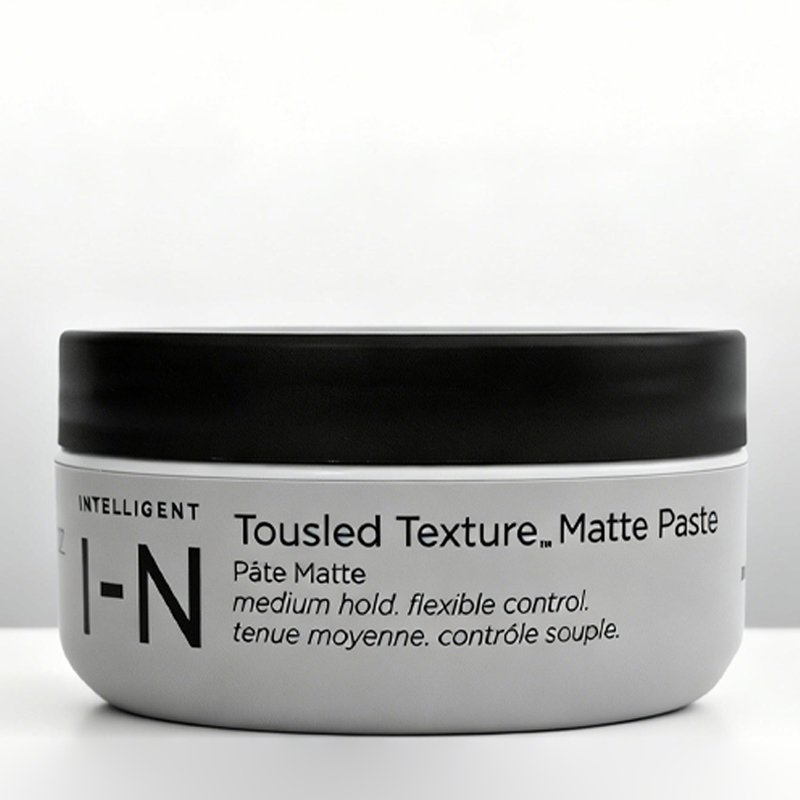 Pâte coiffante à tenue moyenne